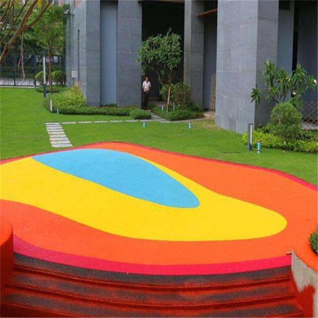 Gr&aacute;nulos de caucho EPDM amarillo sin azufre