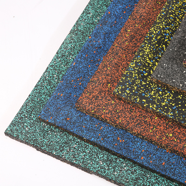 Tapis EPDM 20-30 mm